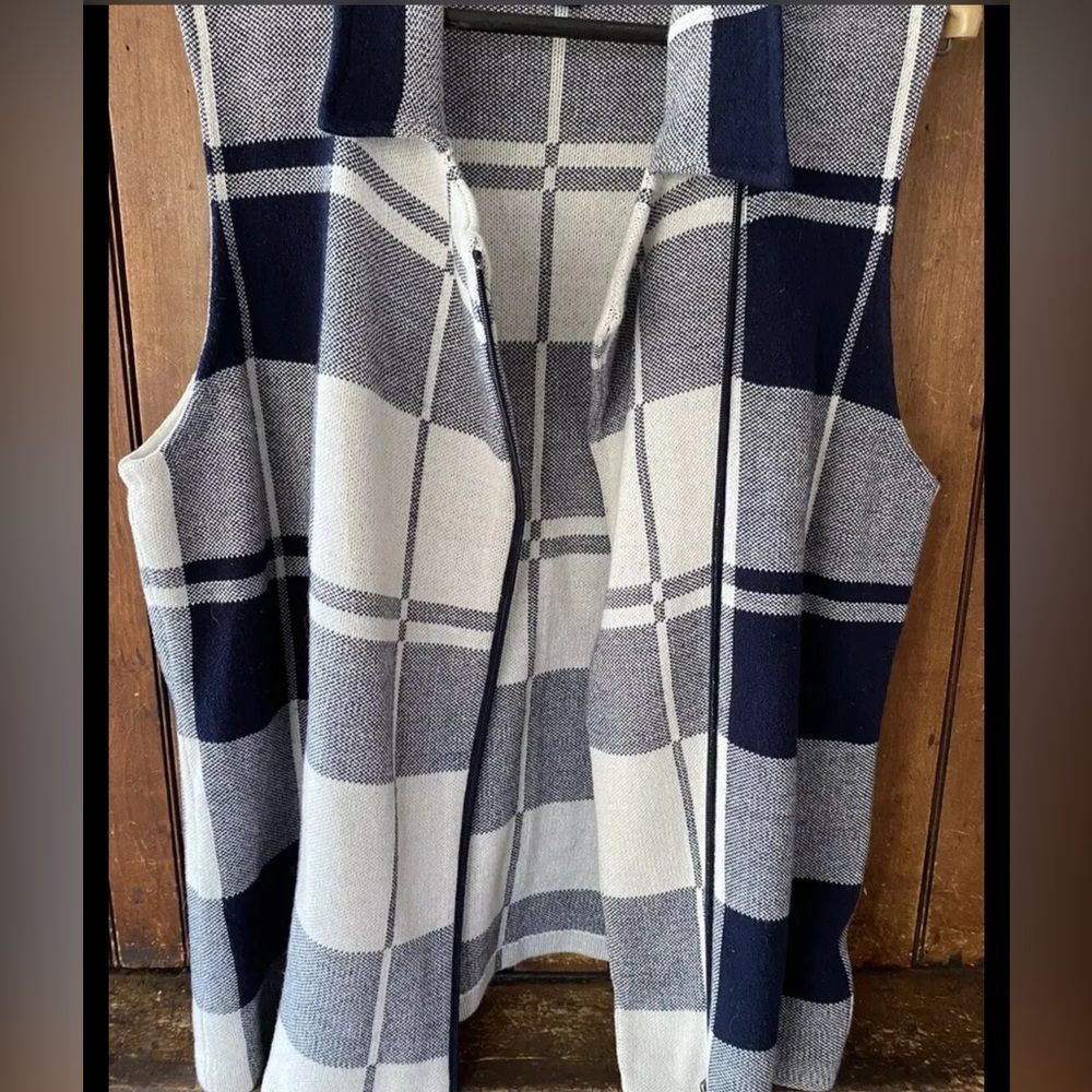 NWT Chaps Navy Plaid Asymmetric Full Zip Sweater Vest Womens Small Cotton - Picture 4 of 8